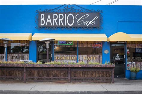 Barrio cafe restaurant - We love Mexican Food and had seen reviews of the Barrio Cafe. Went tonight and found the staff to be very polite and genuine when talking with us. Our waiter knew just when to com